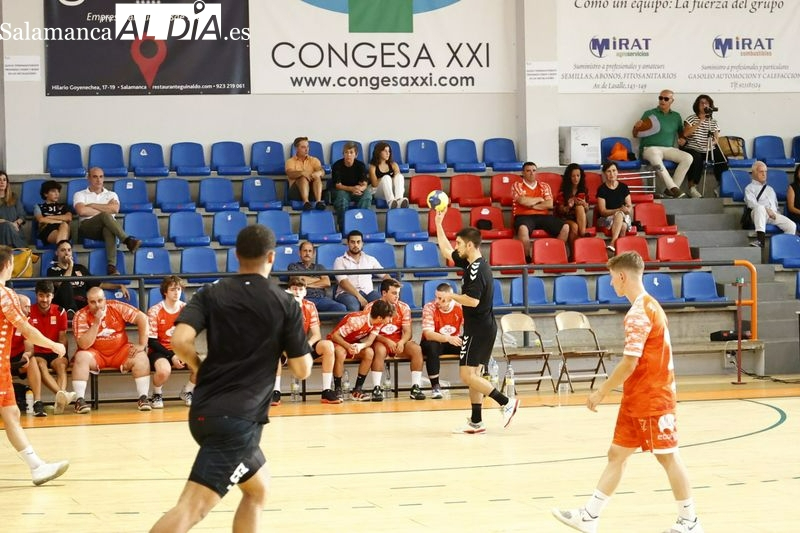 Dura derrota del BM Salamanca en el feudo del líder (38-28)