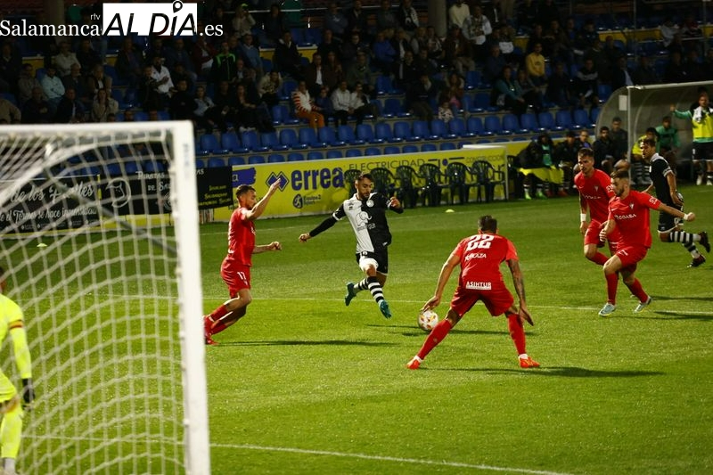 Unionistas resiste fuera de los puestos de descenso