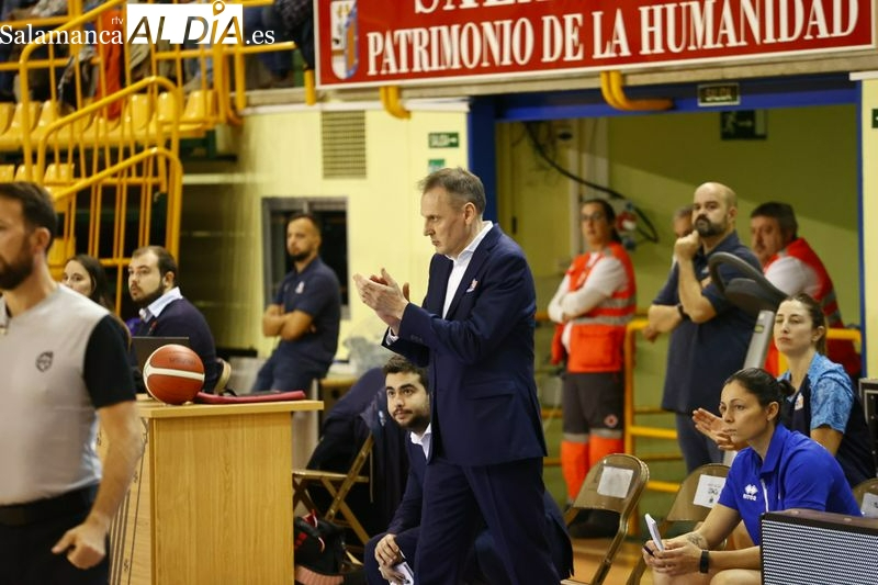 Íñiguez no se presenta en rueda de prensa después de ganar por 20 puntos al Bembibre