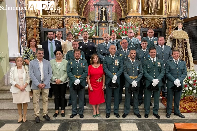 Peñaranda arropa a la Guardia Civil en la vuelta de su celebración con plena normalidad de su patrona, la Virgen del Pilar