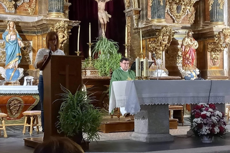 Cantalpino despide emocionada a su histórico párroco, Anastasio Fariza