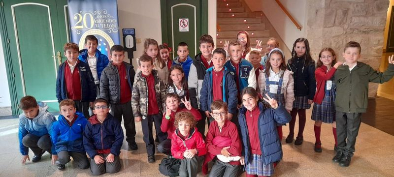 Los alumnos del colegio San Juan Bosco de Salamanca aprenden y se divierten en el Liceo