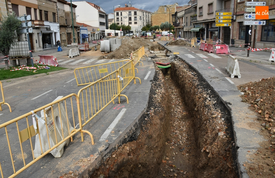 La inesperada altura del Regato Torbellique obligará a desmontarlo, introducir un tubo y reconstruirlo