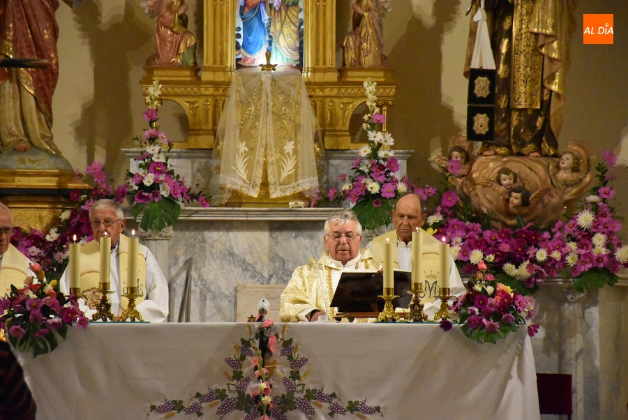 Celebración especial de Santa Teresa en las Carmelitas debido a la apertura del Año Jubilar