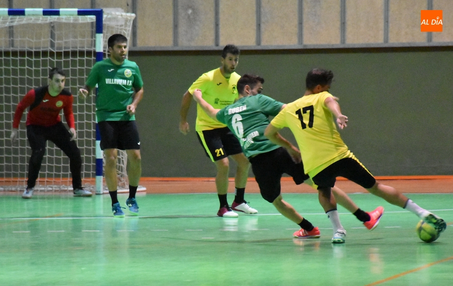Villavieja de Yeltes repite victoria a última hora en el derby del Oeste frente al Miróbriga Futsal