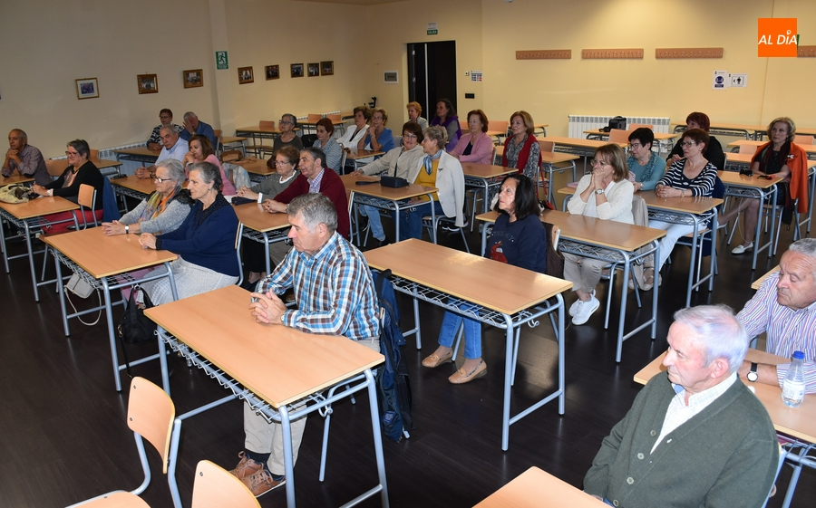 La Universidad de la Experiencia inaugura el curso volviendo a las cifras de matrícula prepandemia