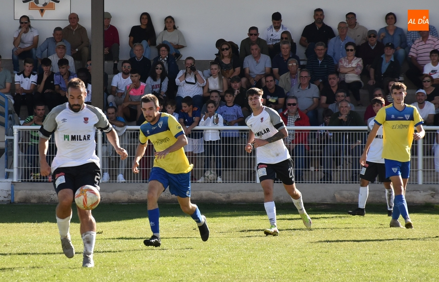 Peleada victoria del Ciudad Rodrigo ante el Atlético Mansillés