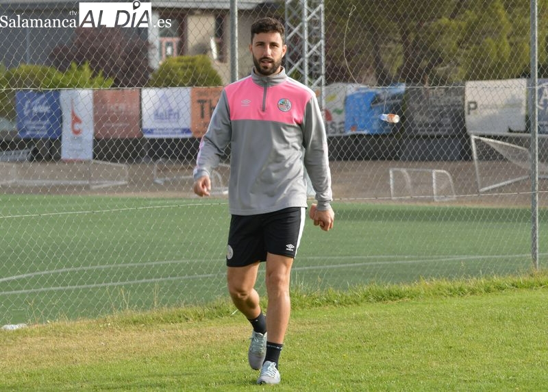 Diego Benito sigue trabajando al margen de la plantilla del Salamanca UDS