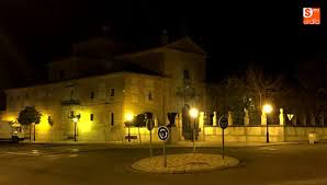 Peñaranda en Común propone reducir a la mitad el alumbrado público ante la fuerte subida de la electricidad