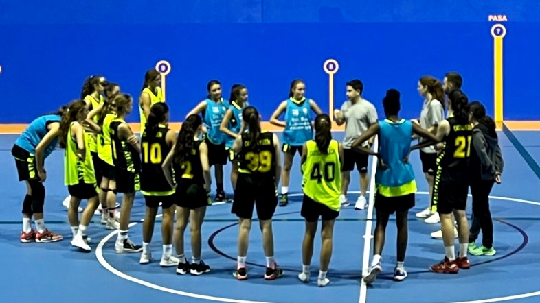Las selecciones infantil y femenina de Baloncesto de CyL se preparan para el Campeonato de España en Peñaranda