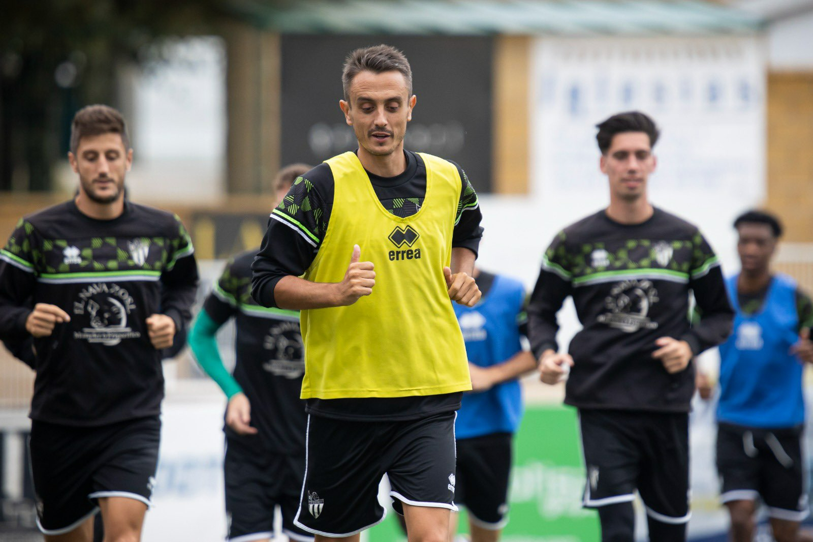 El CD Guijuelo, a hacerse más líder ante el potente Compostela