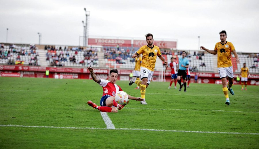 Álvaro Romero celebró su gol contra Unionistas pese a su pasado en el club