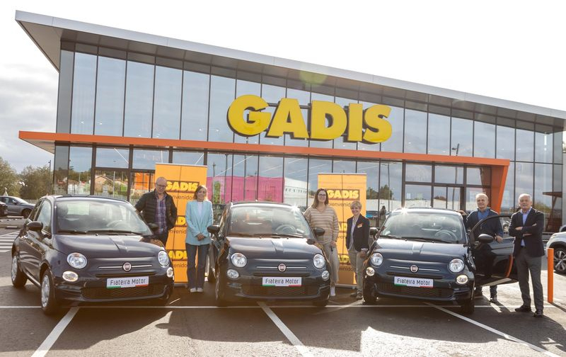 Gadis entrega 3 coches híbridos para premiar la fidelidad de sus clientes