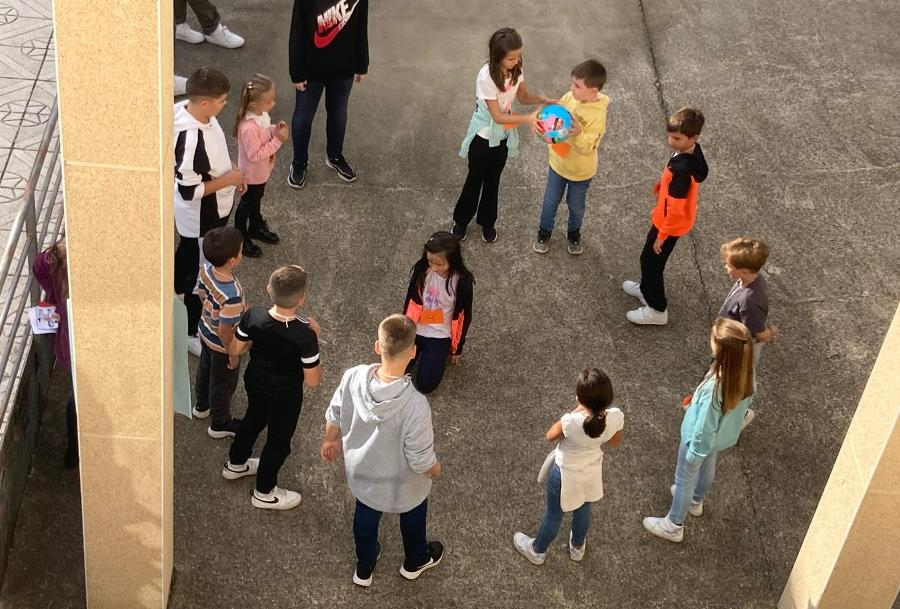 La Parroquia de El Salvador arranca con una gymkana su curso de Catequesis