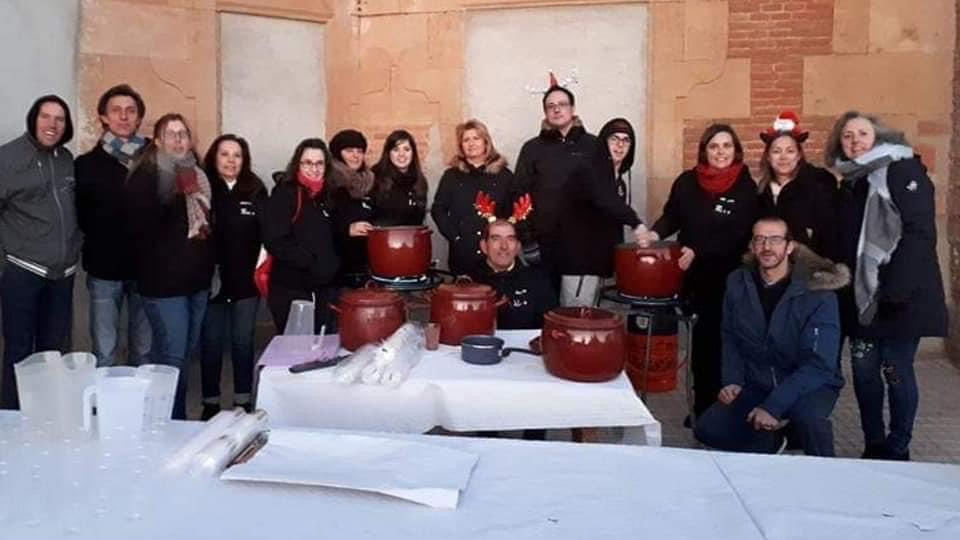 Crear el árbol de Navidad de Villoruela es una manera de poder devolver a la gente un poco de la solidaridad que recibimos de la gente