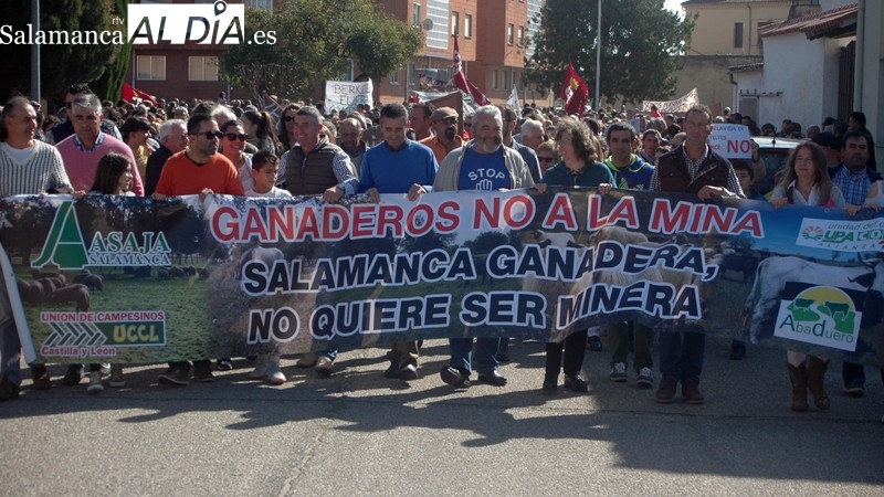 La Plataforma Stop Uranio recuerda a VOX que el sector ganadero está en contra de la minería