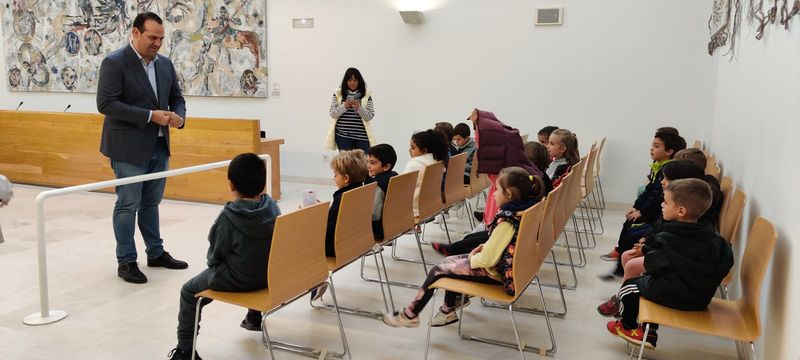 La petición de los alumnos del Colegio Carmen Martín Gaite al alcalde de Santa Marta 