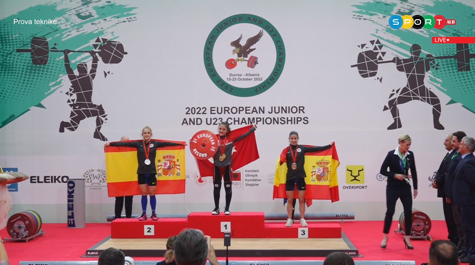 La salmantina Marta García Rincón, triple medalla de plata en el Campeonato de Europa de halterofilia