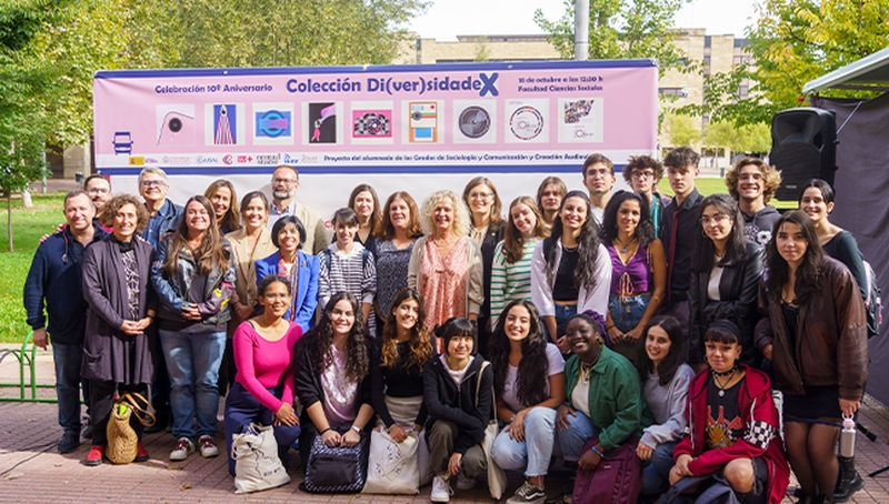 La colección Di(ver)sidades recibe el reconocimiento de la Facultad de Ciencias Sociales en su décimo aniversario