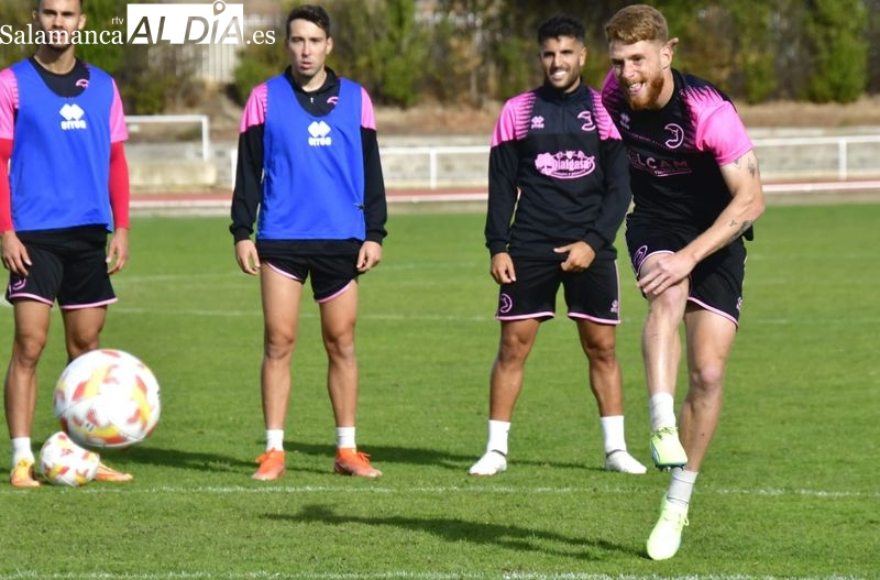 Nespral no entrena y tanto Beneit como Ramón Blázquez se retiran de la sesión de Unionistas