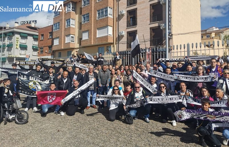 El Salamanca UDS, acompañado de su afición en Tordesillas
