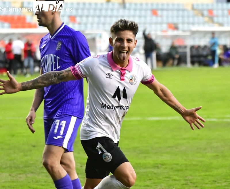 Al Salamanca UDS le vale con ir a medio gas para superar al Becerril con los goles Álvarito y Franco (2-1)