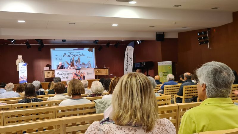 Las asociaciones de los barrios de la ciudad celebran su primer Encuentro de Participación Local
