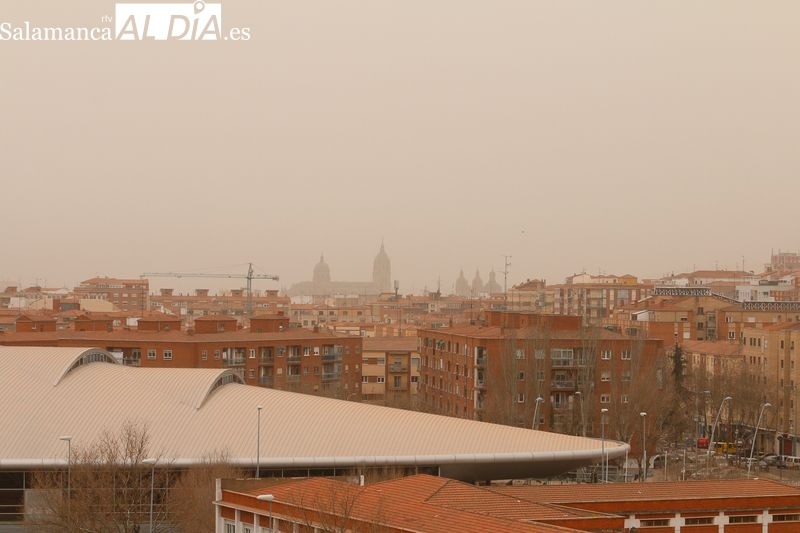 Alerta en Castilla y León por un nuevo episodio de partículas de polvo procedente de África 
