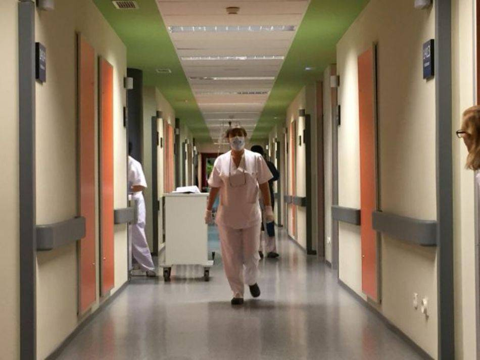 Aumentan hasta 327 los pacientes ingresados con COVID-19 en Castilla y León 