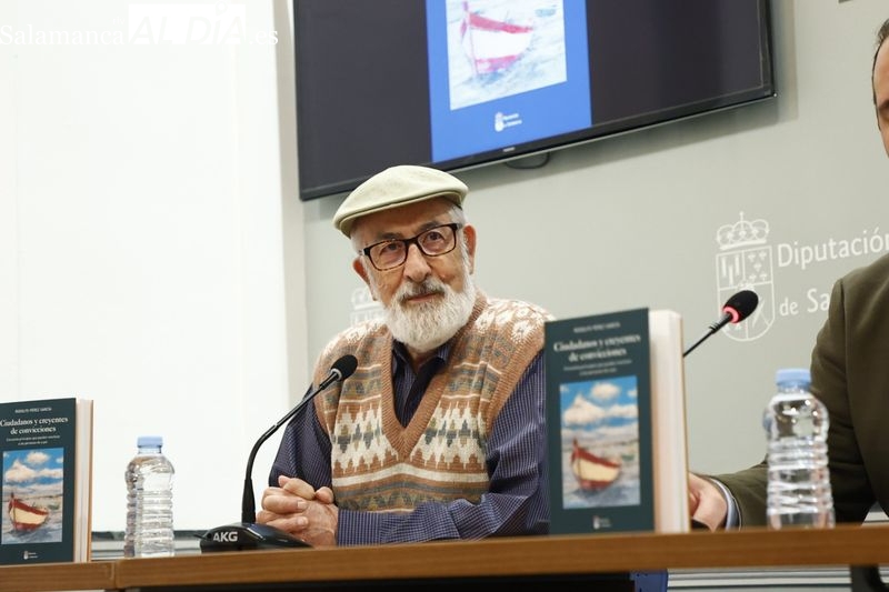 El libro de autor salmantino para movilizar a las personas de a pie en sus convicciones