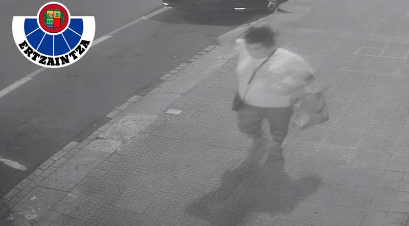 La Ertzaintza encuentra al bebé secuestrado en el Hospital de Basurto (Bilbao)