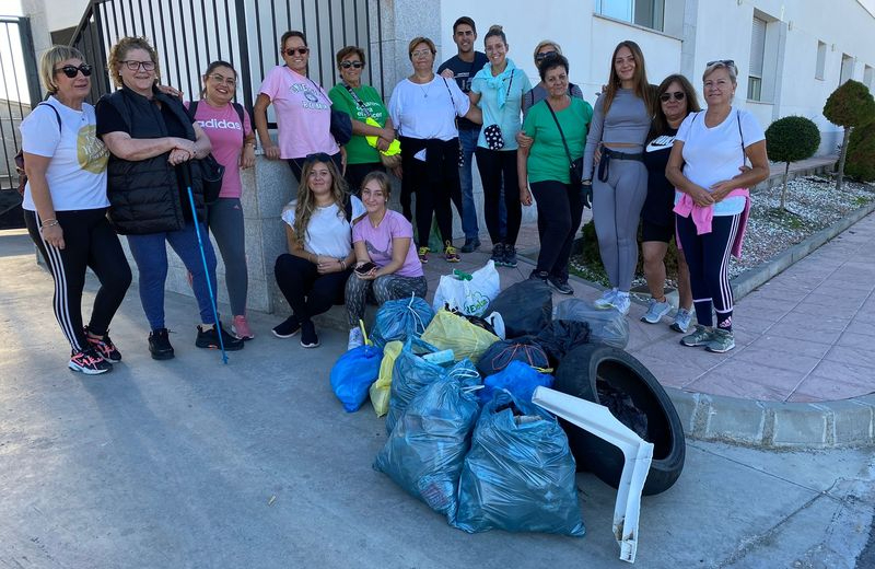 Garcihernández Vive cuida su entorno