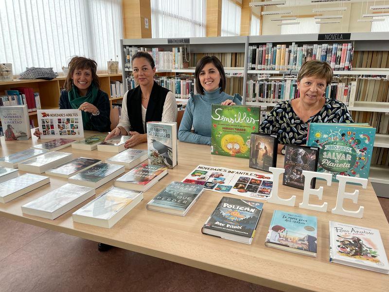 Guijuelo celebra el Día Internacional de la Bibliotecas con 31 nuevos libros