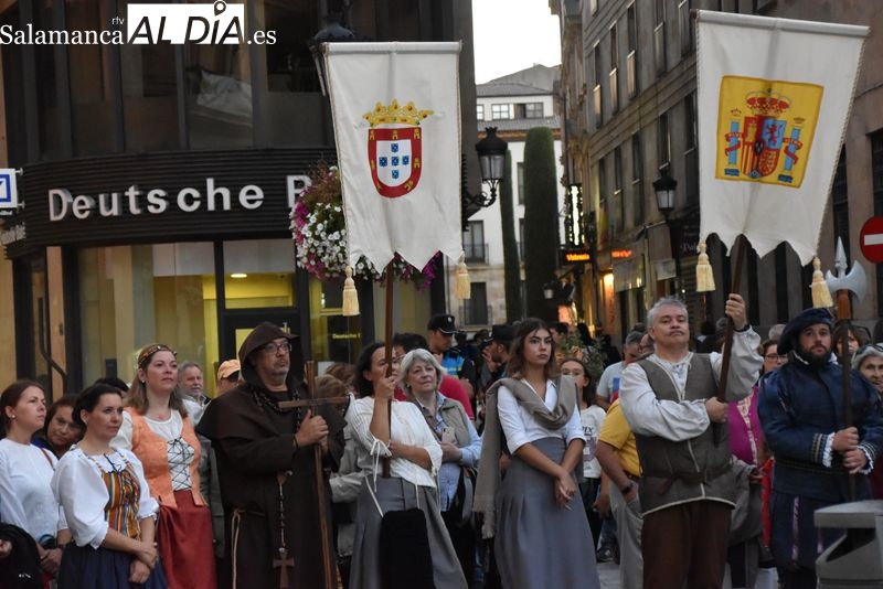 Espectacular desfile del Cortejo Real de la boda de María Manuela de Portugal y Felipe II