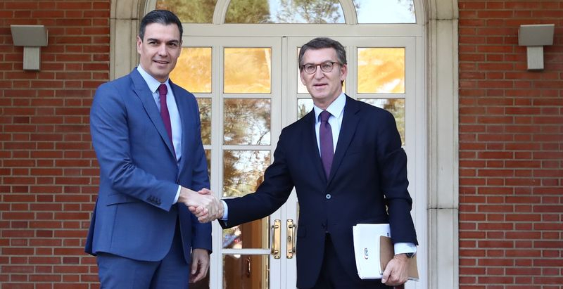 La encuesta del CIS sitúa al PSOE como el partido con mayor estimación de votos