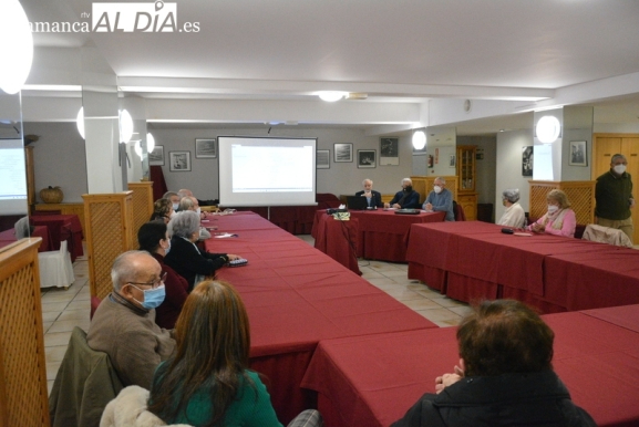 Luis Antequera, invitado a la tertulia Rona Dalba