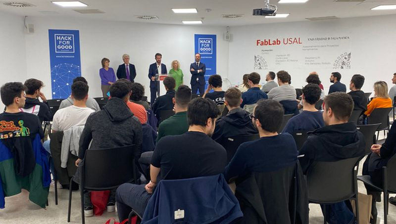 Más de 80 universitarios participan en el mayor hackathon que se celebra en España