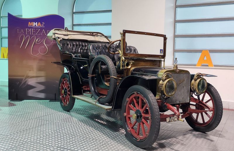 Este Hispano-Suiza matriculado en 1907, pieza del mes en el Museo de Historia de la Automoción 