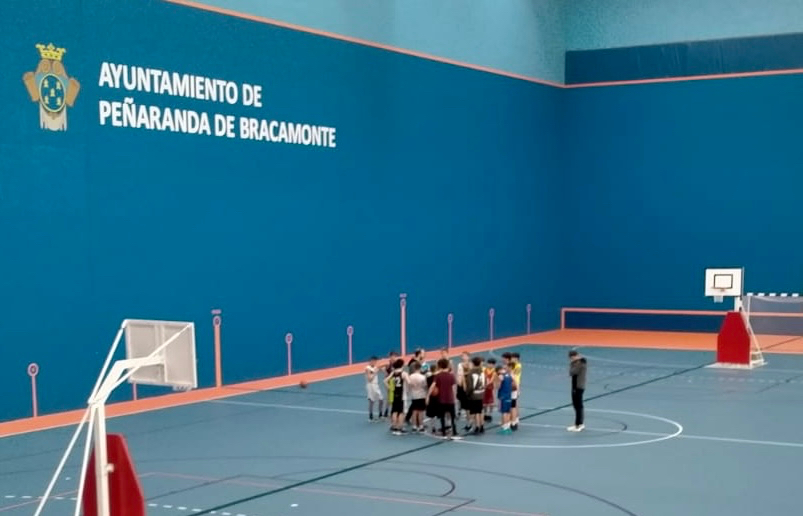 Peñaranda acoge la concentración autonómica de las categorías mas pequeñas  de la Federación autonómica de baloncesto
