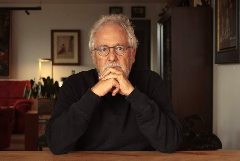 Héctor Abad Faciolince: Tengo tan mala memoria que creo que mi infancia es completamente inventada a mi manera