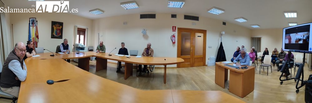 Constituida en Villarino la comisión que gestionará el 50% de los ingresos por el alquiler de terrenos comunales para renovables