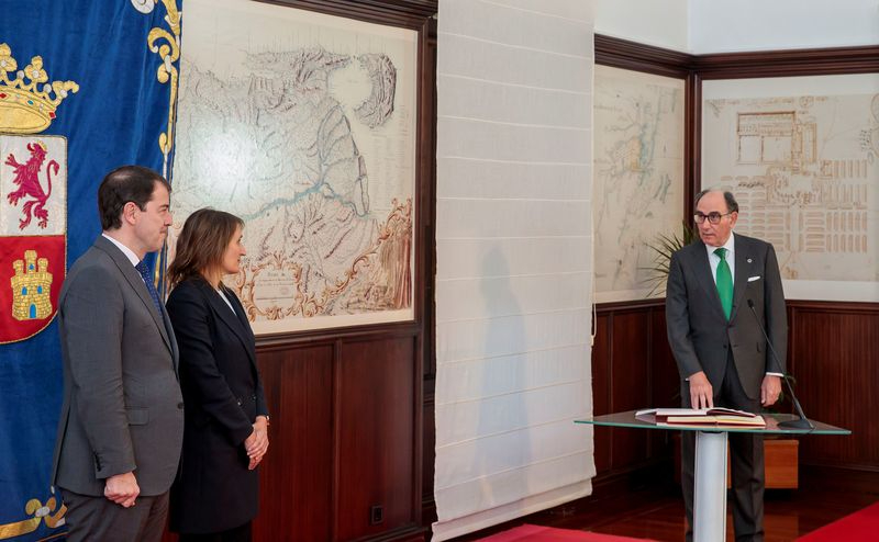 Ignacio Galán, investido presidente del Consejo Social de la Universidad de Salamanca