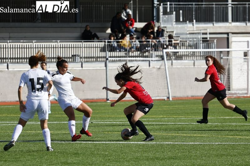 El Salamanca FF se da el gusto de volver a la senda de la victoria tras imponerse al Samper (3-2)