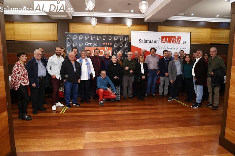 SALAMANCArtv AL DÍA reúne a sus columnistas y colaboradores para agradecer la pluralidad que aportan al medio 