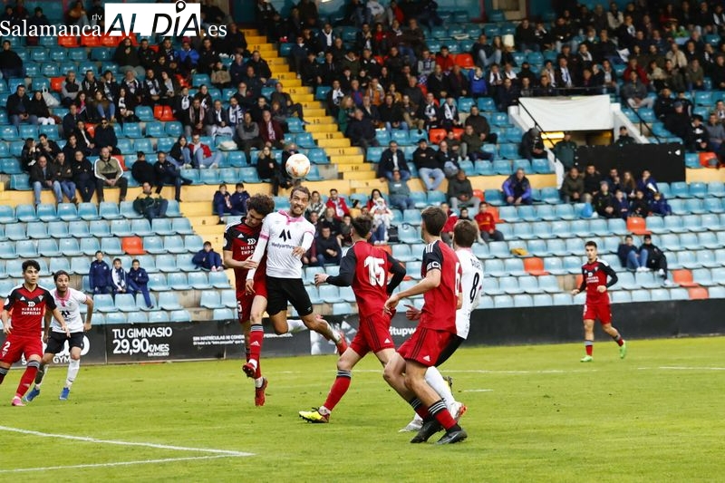 Cantada del Salamanca UDS contra el Mirandés B en el peor momento y con uno más (1-1)