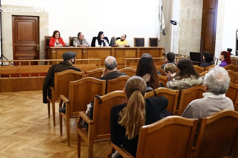 Mondego, el nuevo libro de la salmantina Rebeca Hernández 