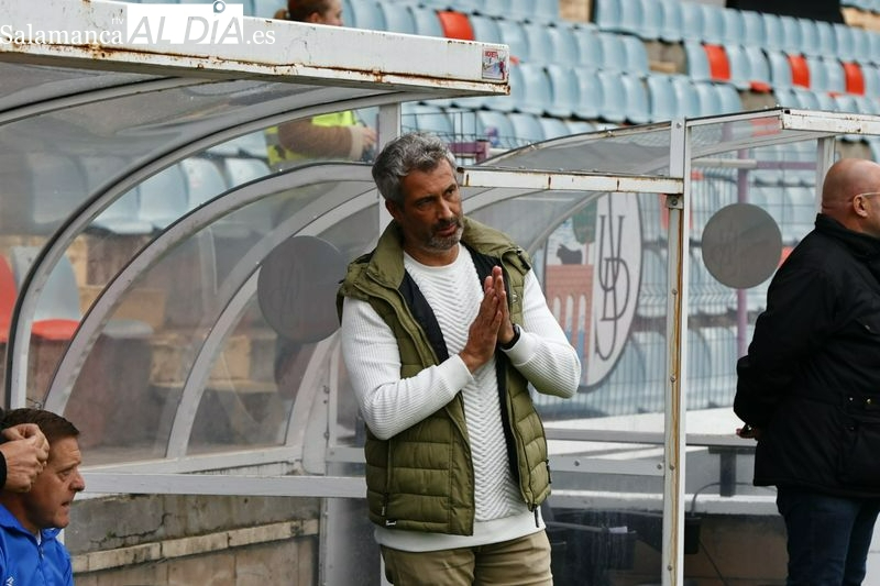 María: No sé si ha venido condicionado el árbitro. Paso palabra. Desde que murió Franco no me sacaban una amarilla