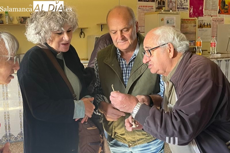 Mas de 120 Aficionados de toda España se reúnen en  Narros del Castillo en sus XIV Jornadas Micológicas 