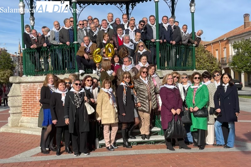 En torno a 70 Quintos peñarandinos de los años 61 y 62 se reencuentran en una esperada celebración 