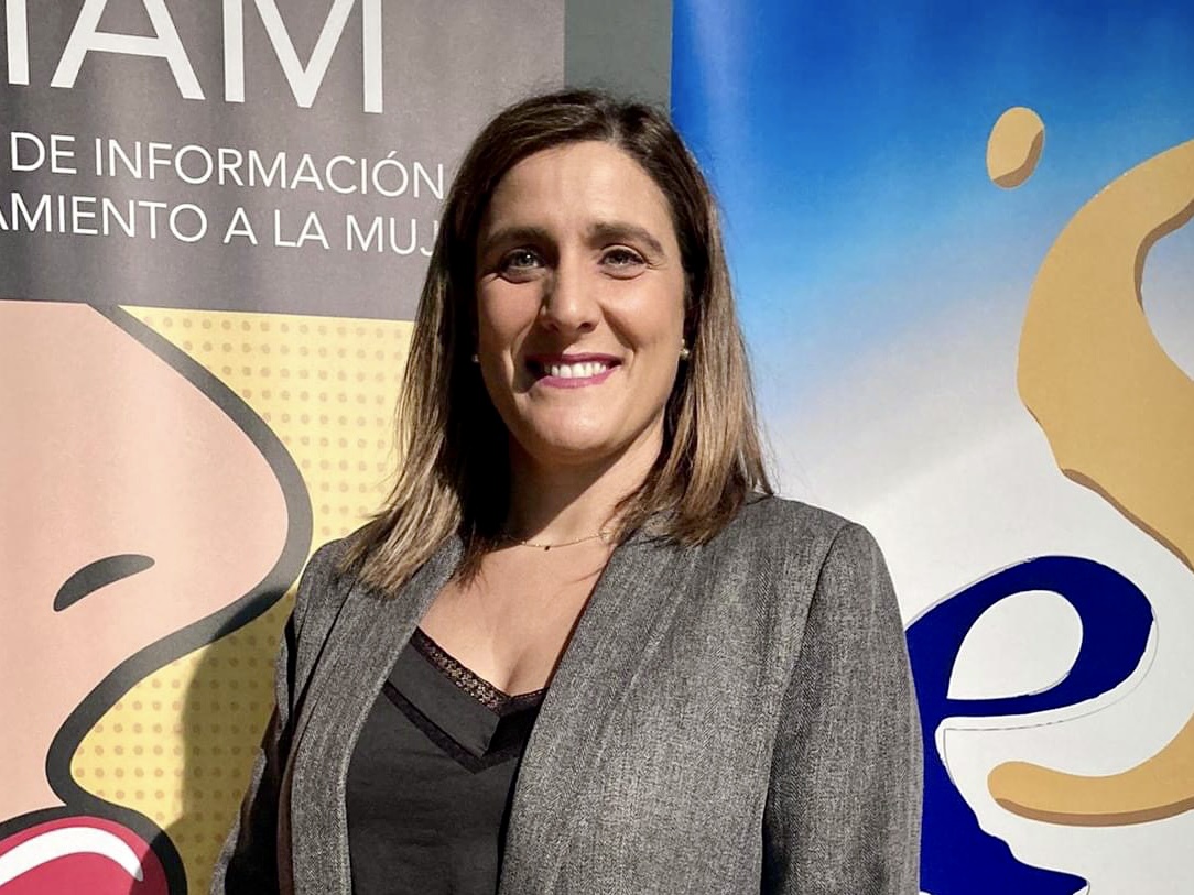 La empresaria peñarandina Noelia Serna protagoniza una destacada conferencia dentro de las I Jornadas ‘Mujer, Empresa y Emprendimiento’ de AESAL